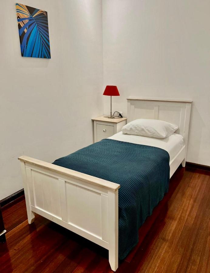 Villa Famiri Boutique Hotel Παραμαρίμπο Εξωτερικό φωτογραφία