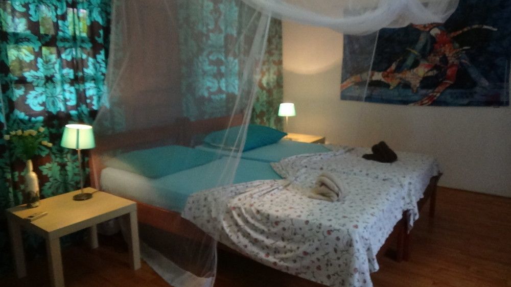 Villa Famiri Boutique Hotel Παραμαρίμπο Εξωτερικό φωτογραφία
