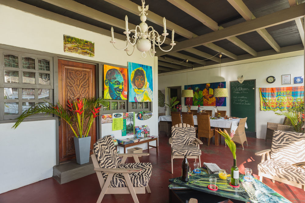 Villa Famiri Boutique Hotel Παραμαρίμπο Εξωτερικό φωτογραφία